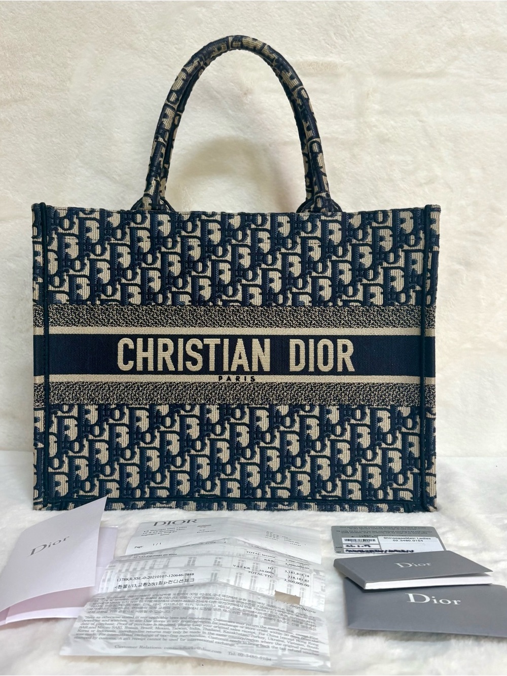 Dior Book Tote Medium (Oblique Canvas)